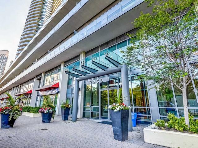 3902 - 2230 Lakeshore Blvd W