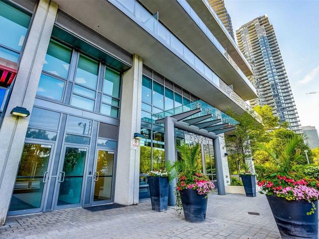 3902 - 2230 Lakeshore Blvd W