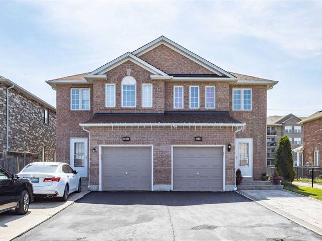 1298 Mowat Lane