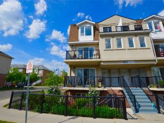 2032 - 3033 Finch Ave W