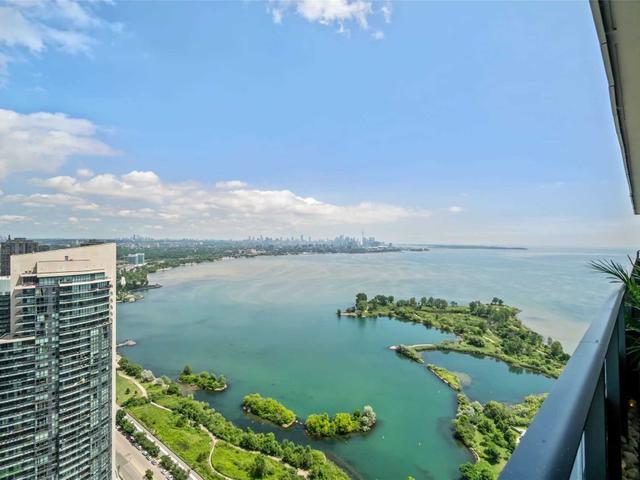 4304 - 20 Shore Breeze Dr
