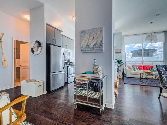 PH2 - 2240 Lakeshore Blvd