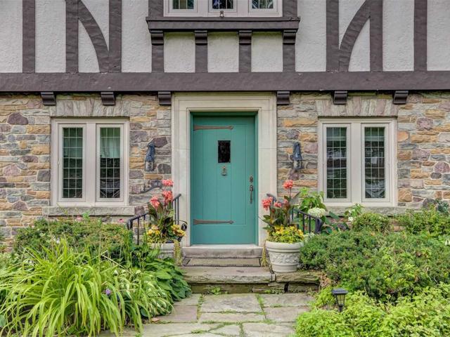 154 Riverside Dr