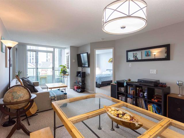 407 - 11 Michael Power Pl