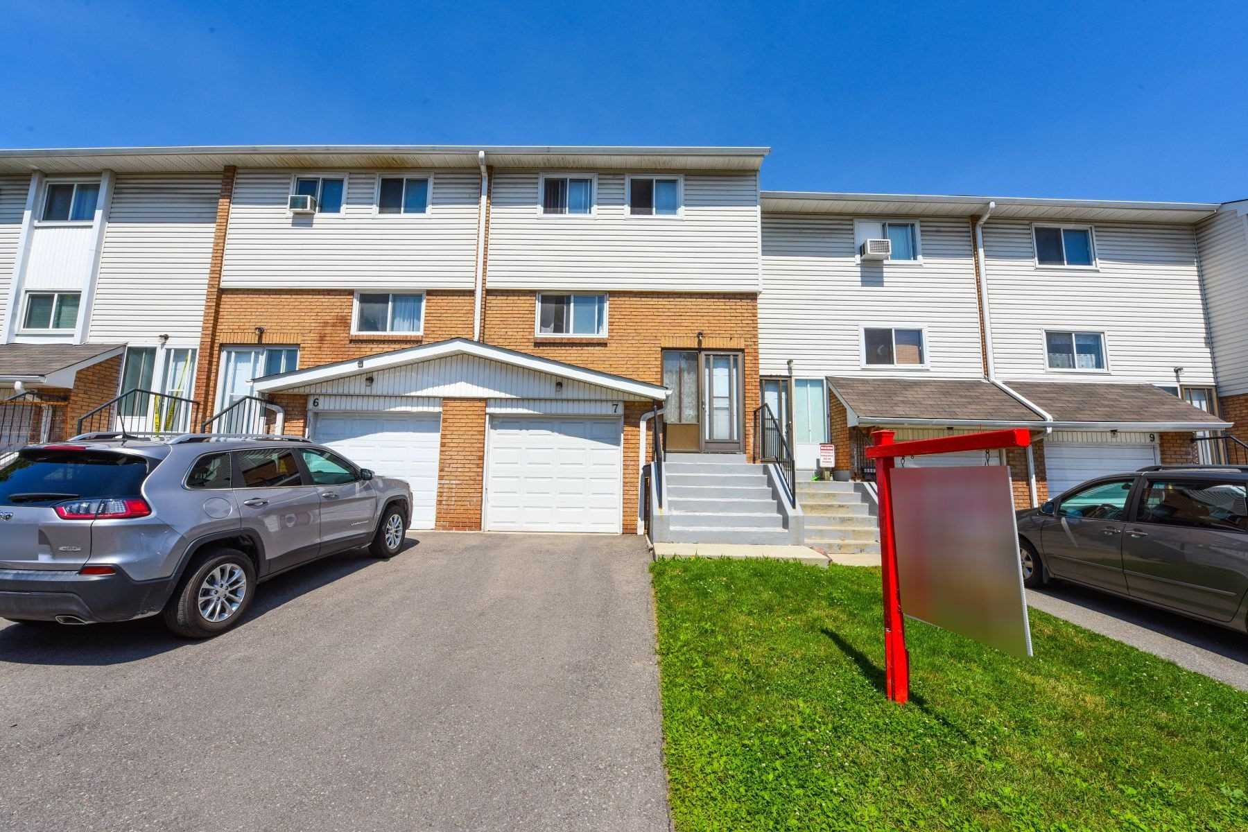 7 Lincoln Crt, Brampton Sold, W4852254 Condos.ca