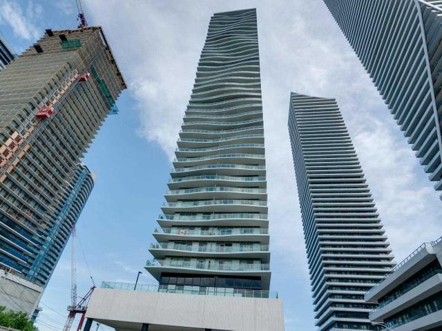 1904 - 33 Shore Breeze Dr