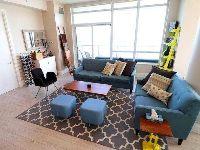 4302 - 36 Park Lawn Rd