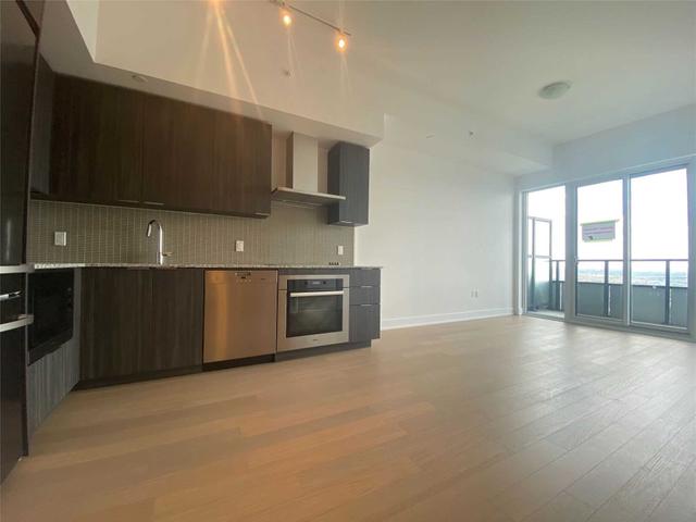 6001 - 30 Shore Breeze Dr