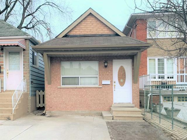 311 Earlscourt U2 Ave