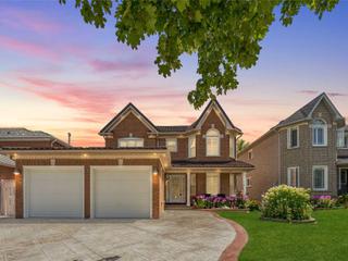 22 Red Cedar Cres