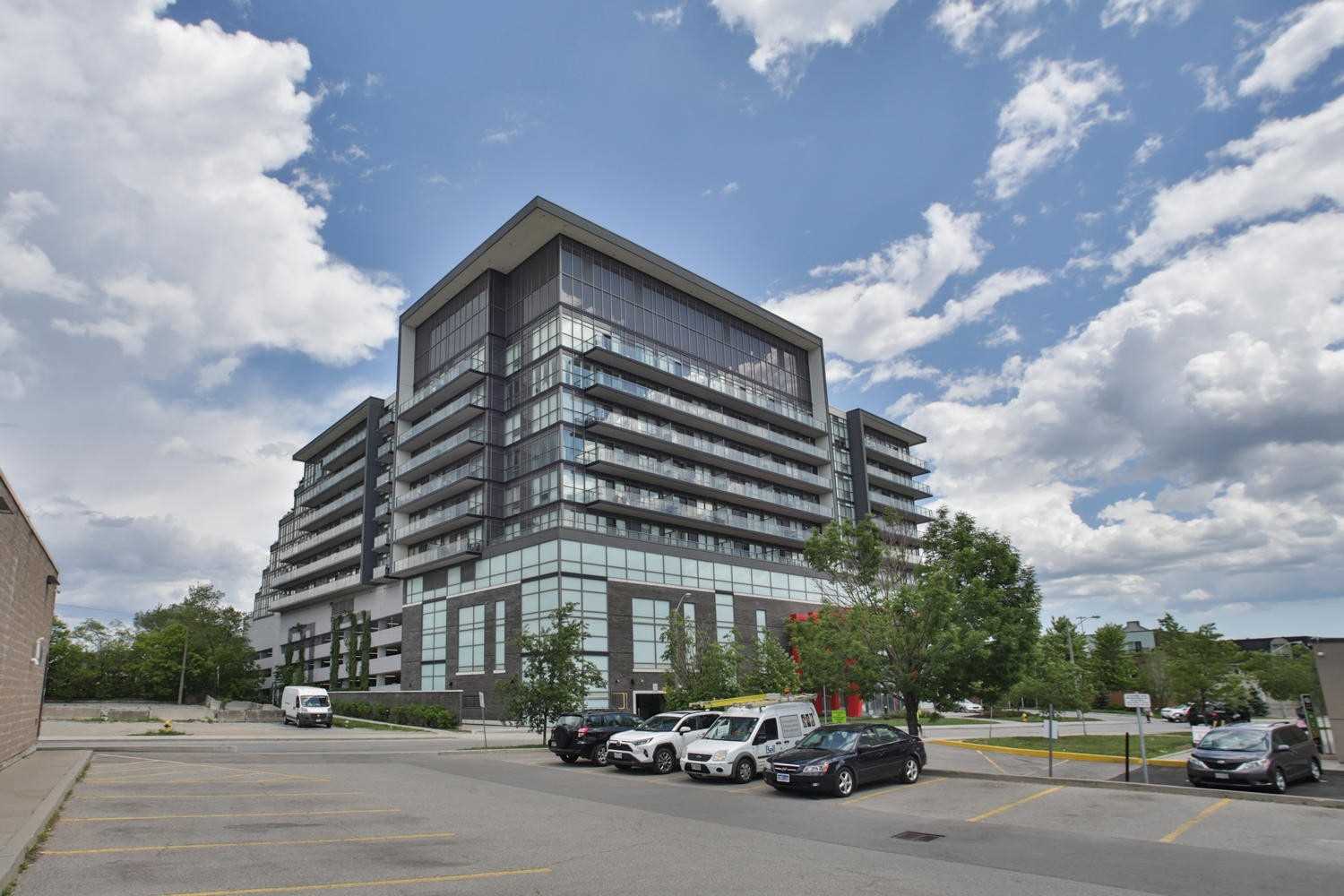 827 15 James Finlay Way, North York Terminated, W4858643 Condos.ca