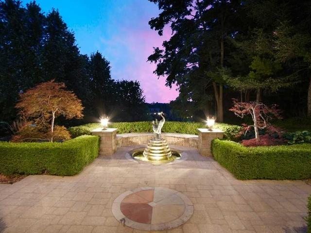 11 High Forest Crt