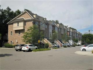 #10 - 181 Plains Rd W