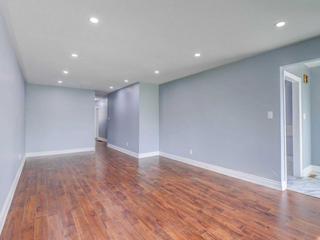 3521 Laddie Cres