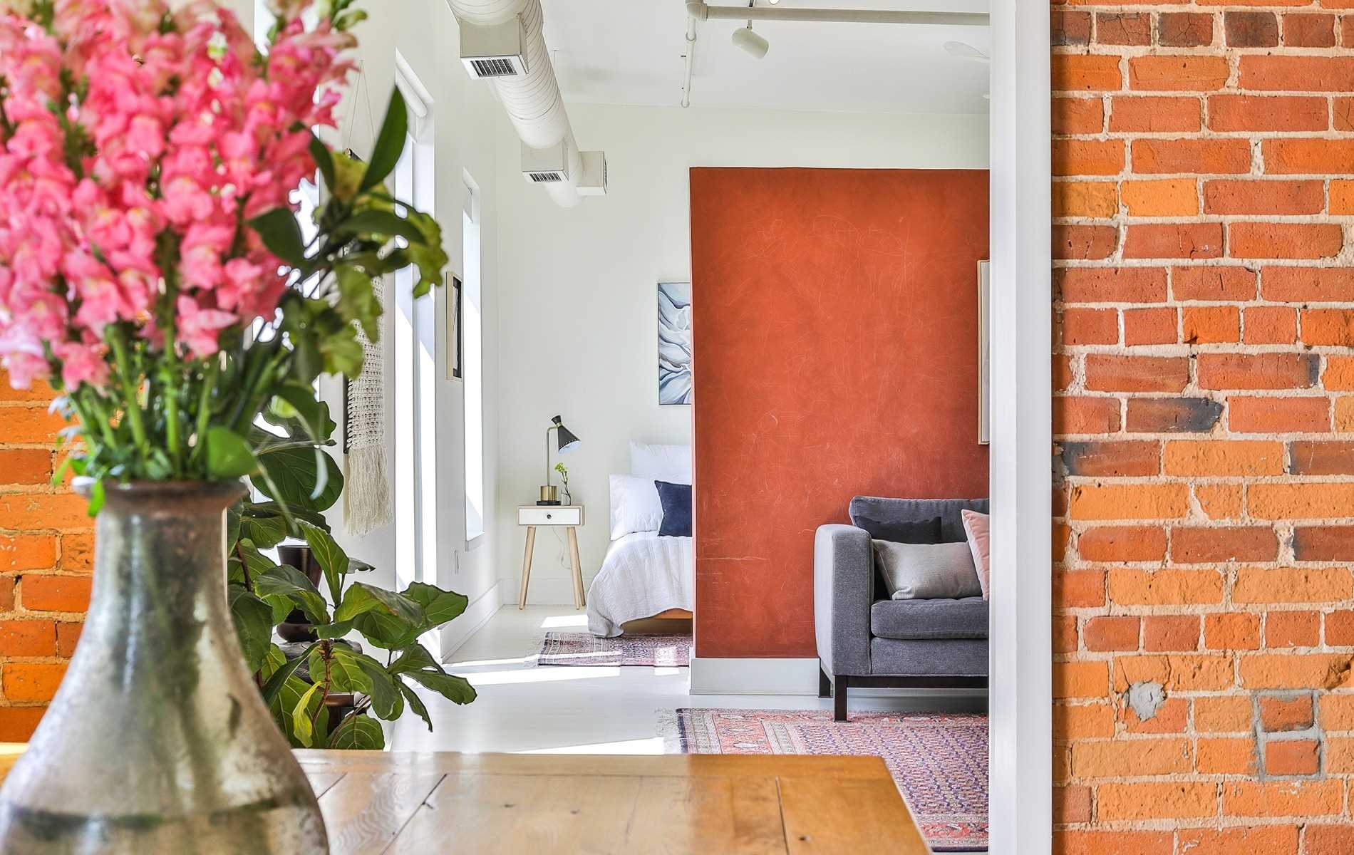 28 121 Prescott Ave, Toronto Sold, W4874519 Condos.ca