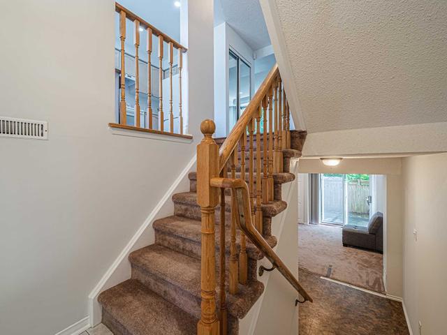 21 - 2350 Britannia Rd W