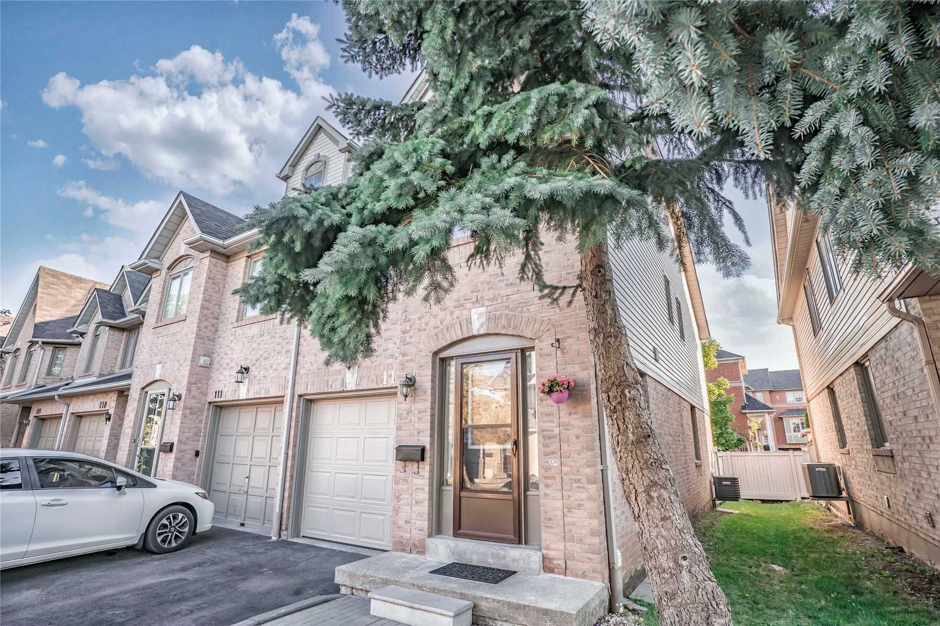 112 1292 Sherwood Mills Blvd, Mississauga Sold, W4888166 Condos.ca