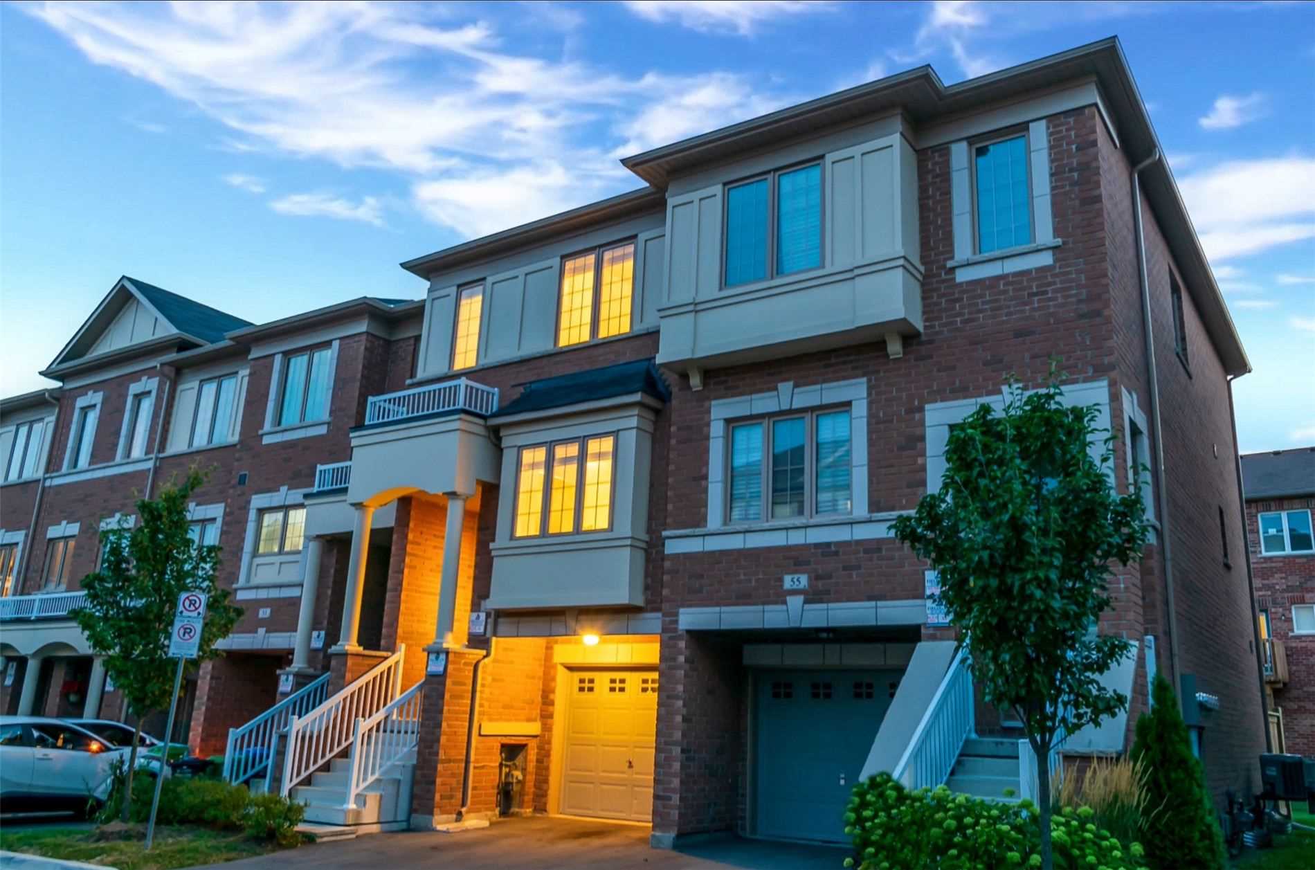 62 53 Aspen Hills Rd, Brampton Sold, W4889272 Condos.ca