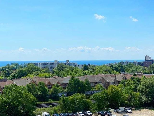 217 - 300 Manitoba St