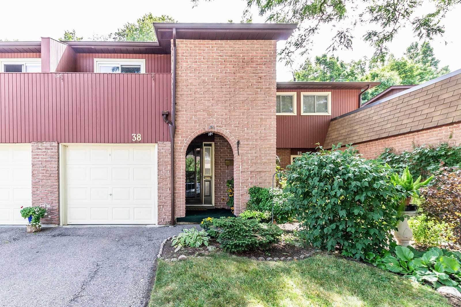 38 2301 Cavendish Dr, Burlington Sold, W4899326 Condos.ca