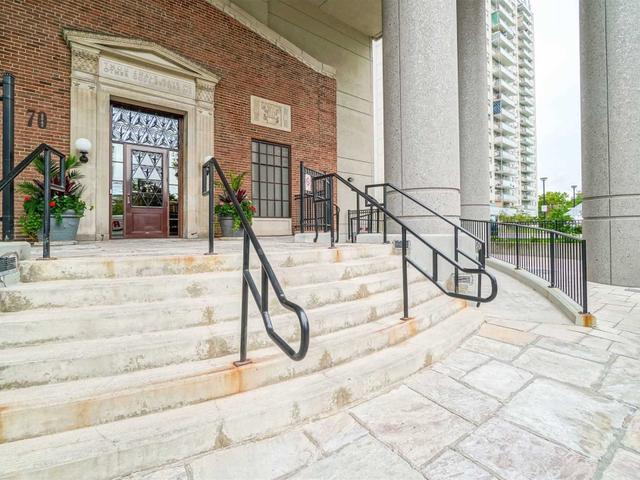 506 - 70 High Park Ave