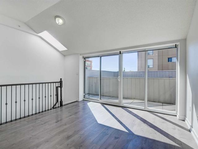 426 - 1410 Dupont St