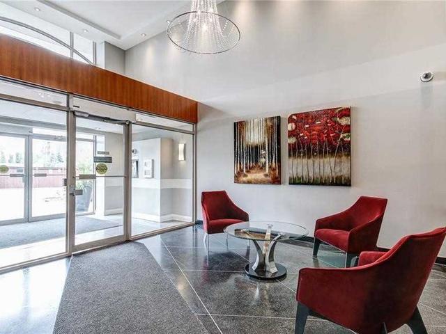 327 - 200 Manitoba St