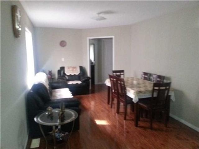 5895 Delle Donne Dr