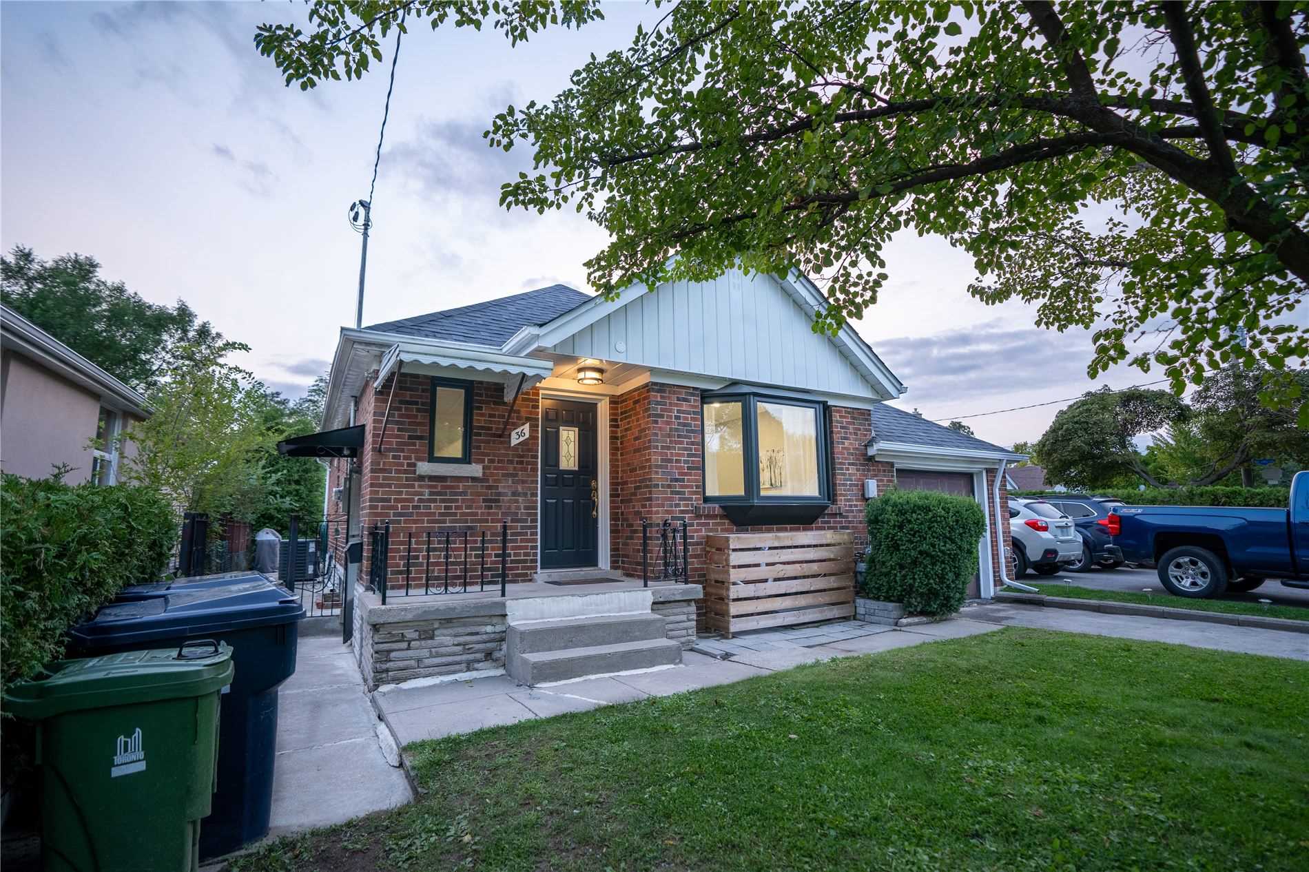 36 Woodgate Dr, York Sold, W4911714 Property.ca