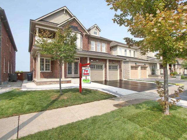 34 Bonnieglen Farm Blvd