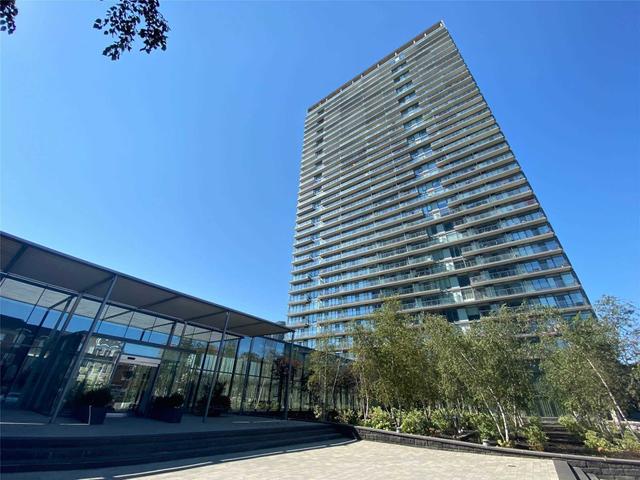 913 - 105 The Queensway Way