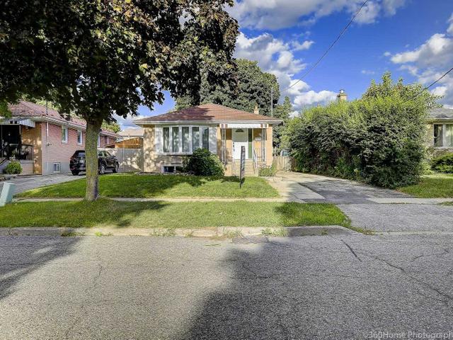 Bsmt - 97 Stapleton Dr