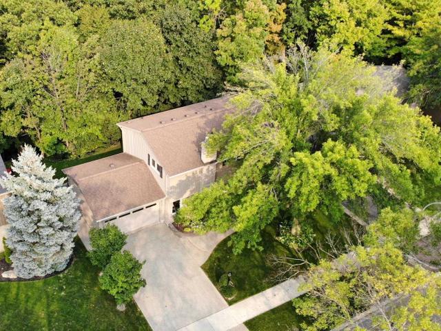 1827 Heather Hills Dr