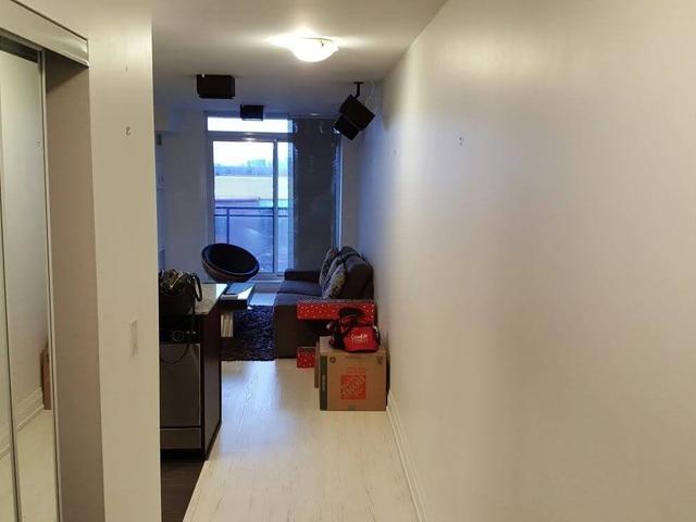 601 - 55 De Boers Dr