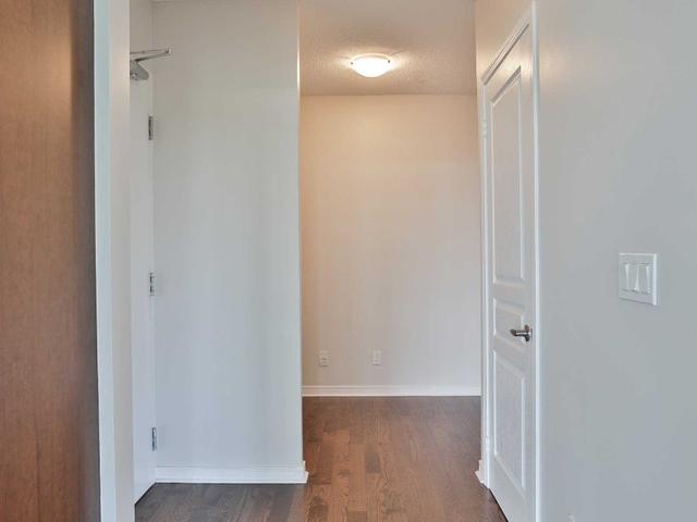 405 - 2230 Lake Shore Blvd W