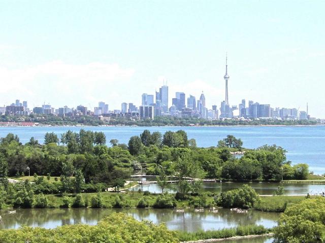 409 - 2261 Lake Shore Blvd W