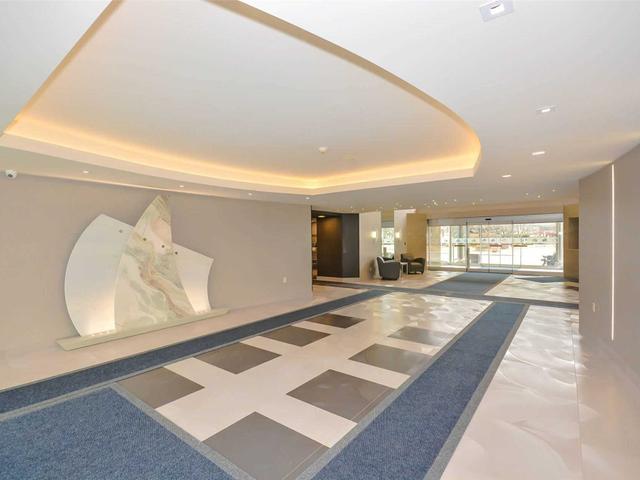 409 - 2261 Lake Shore Blvd W