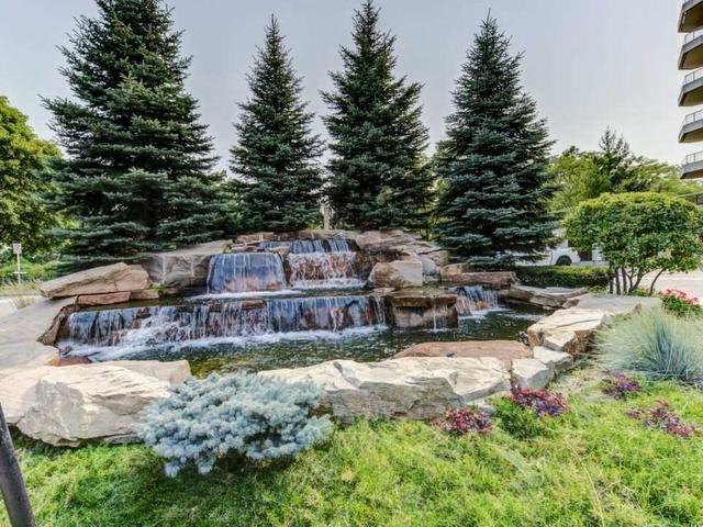 1501 - 1900 The Collegeway