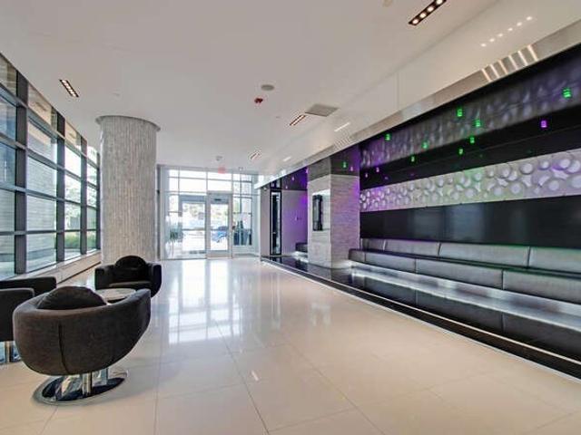 3905 - 56 Annie Craig Dr