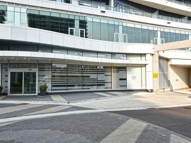 1004 - 2520 Eglington Ave W