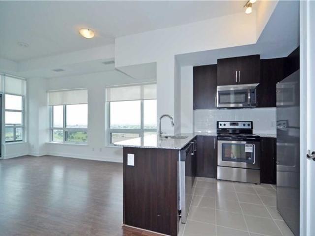 1611 - 840 Queens Plate Dr