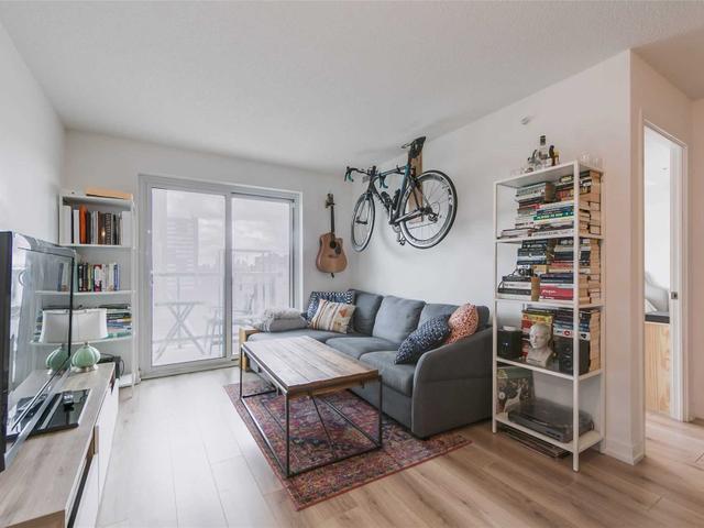 702 - 1420 Dupont St