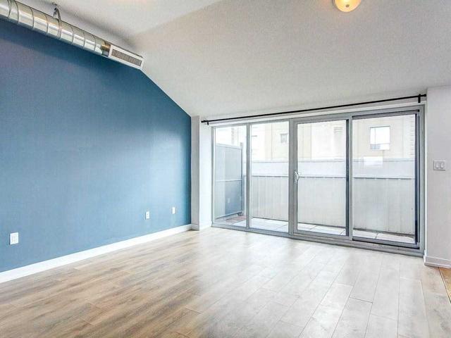 423 - 1410 Dupont St