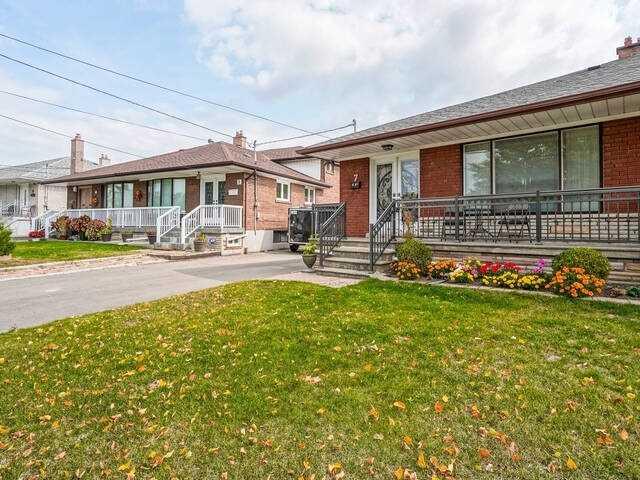 7 Grampian Cres