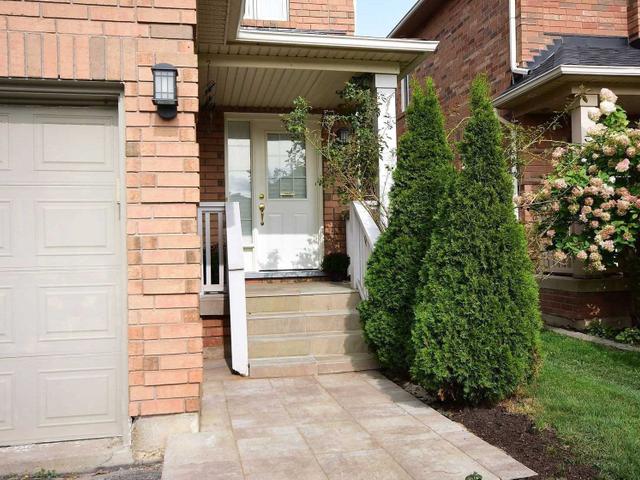 36 Secord Cres