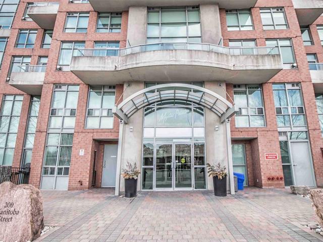 201 - 200 Manitoba St