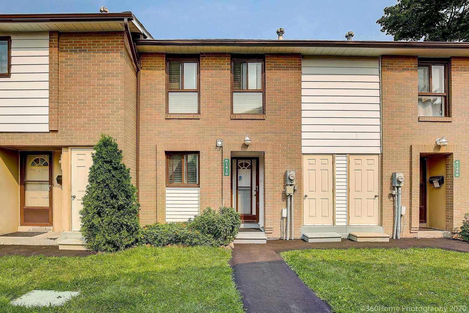 141 141 Fleetwood Cres, Brampton Sold, W4935322 Condos.ca