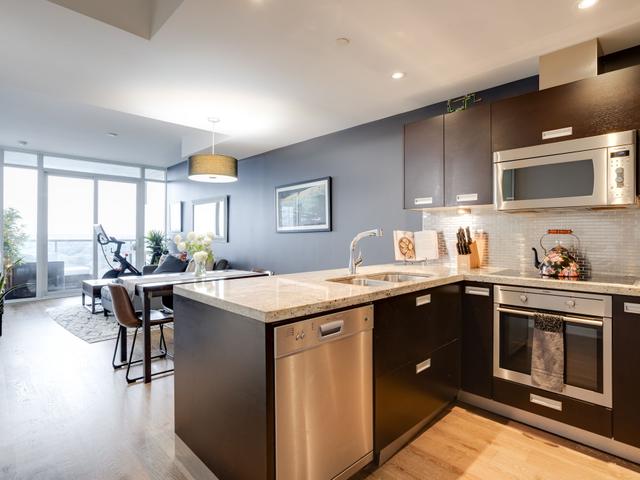 2815 - 88 Park Lawn Rd