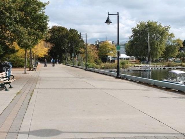 705 - 2269 Lake Shore Blvd W