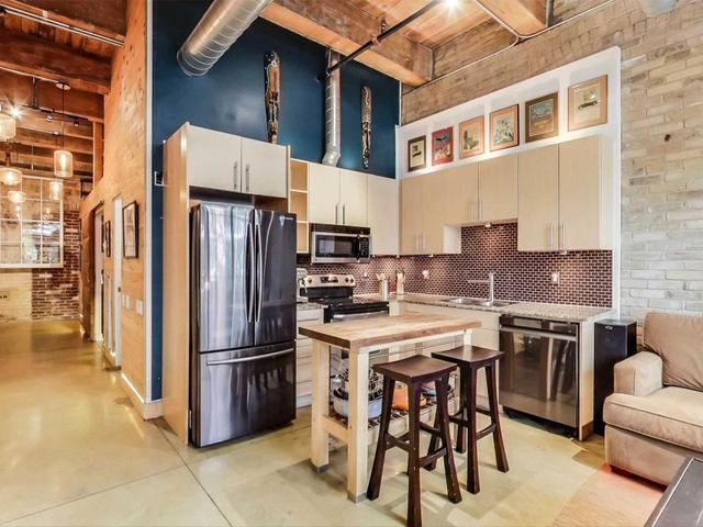 203 - 363 Sorauren Ave